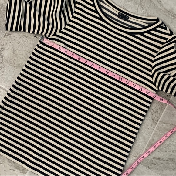 Theory - Striped Top - EUC - Picture 7 of 13